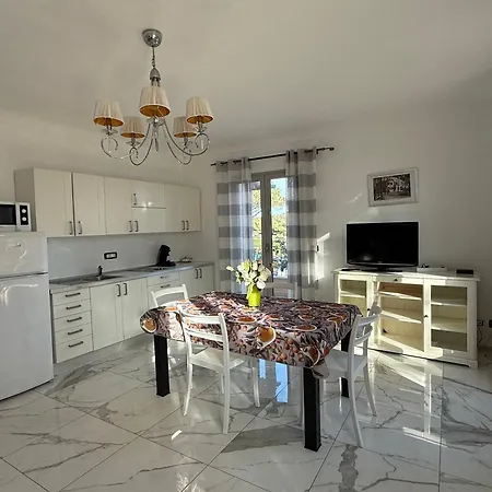 Apartment Angelina Front Grimaud