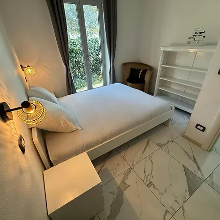 Apartment Angelina Front