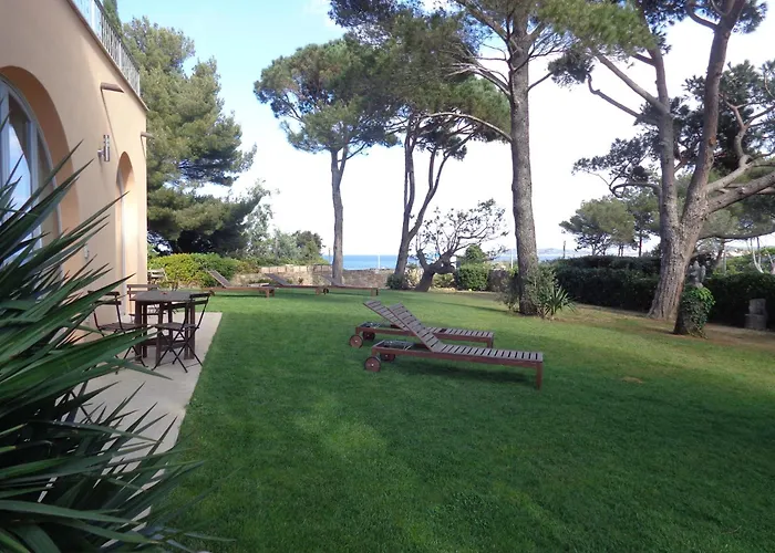 Angelina Front 아파트 그리모