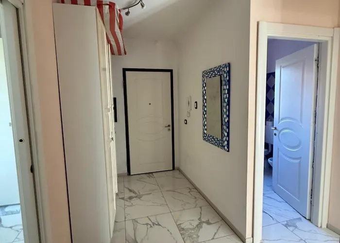 아파트 Angelina Front 그리모